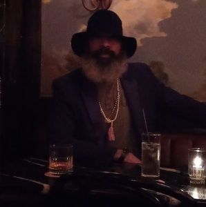 Meet your Posher, Michael